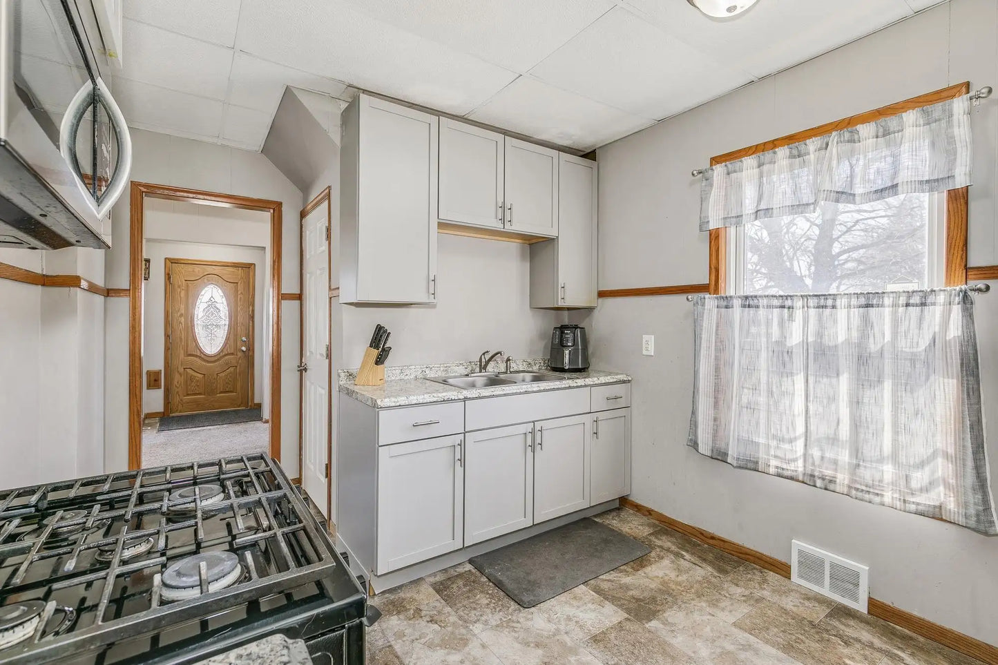 1047 York Avenue, Saint Paul, MN 55106