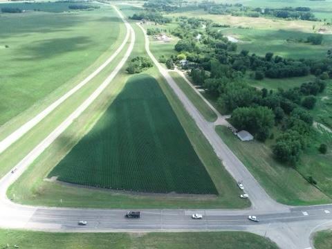 xxx Airport Road, Hutchinson, MN 55350