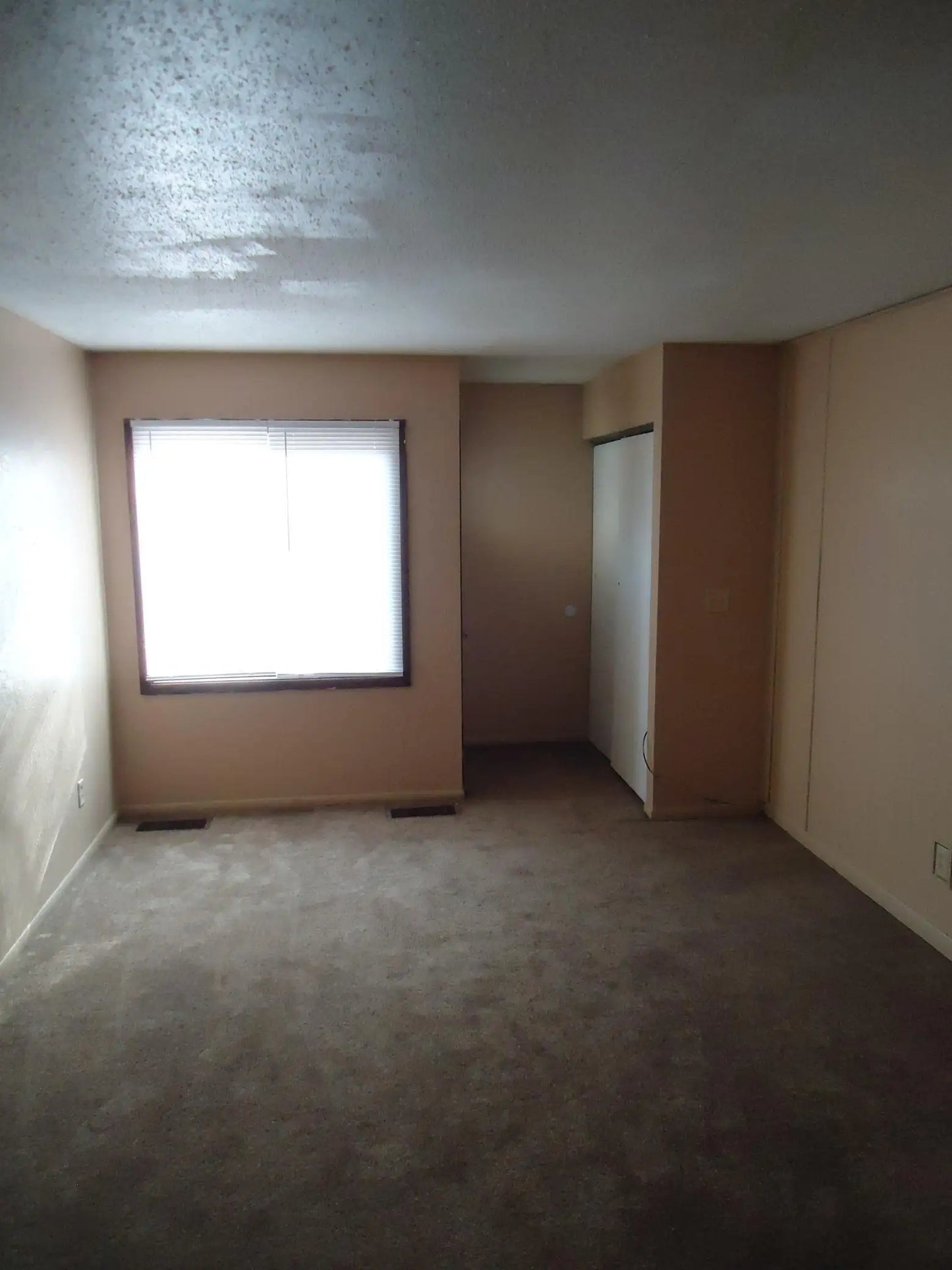 5932 83rd Parkway, Brooklyn Park, MN 55443