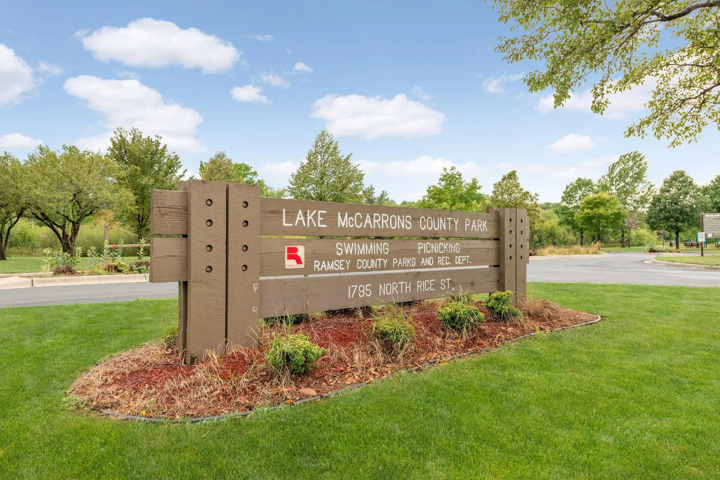 237 Mccarrons Place, Roseville, MN 55113