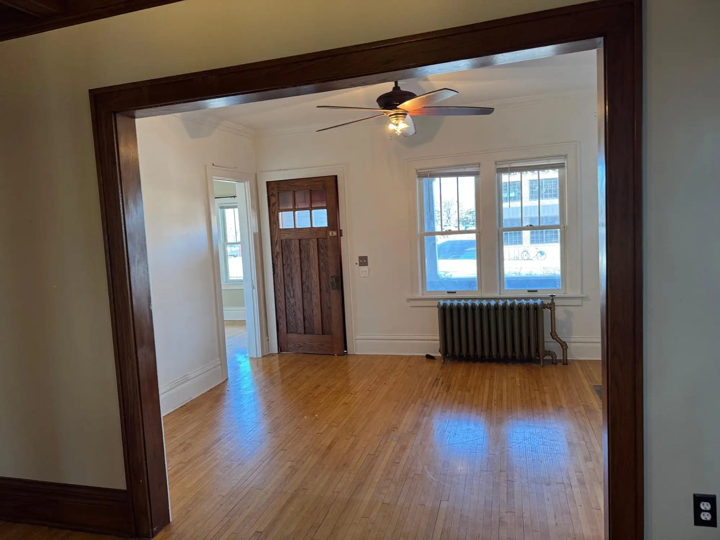 1264 Grand Avenue, Saint Paul, MN 55105
