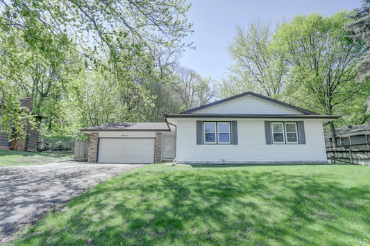 2401 Brookview Drive, Burnsville, MN 55337