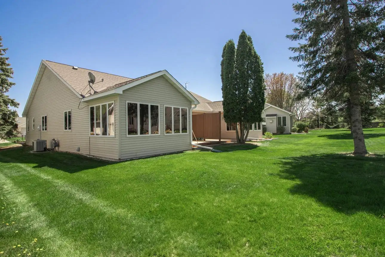 1922 Eastridge Court, Stillwater, MN 55082