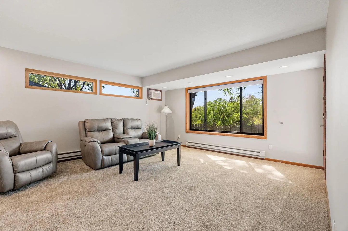 13621 Fairlawn Avenue, Apple Valley, MN 55124