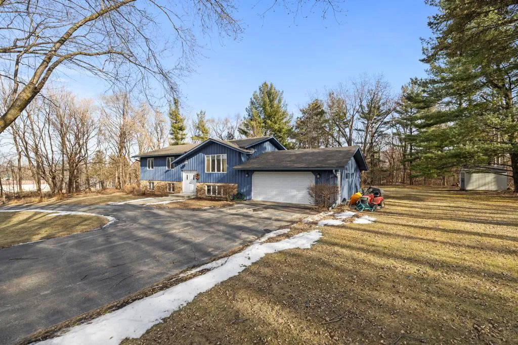 12380 Jason Avenue, Nininger Twp, MN 55033