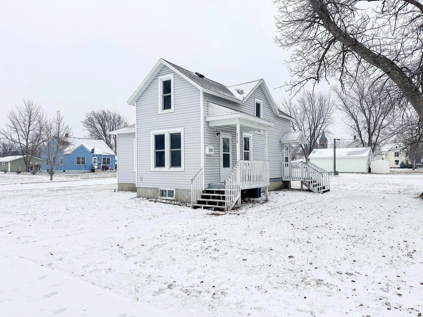 212 17th Street, Benson, MN 56215