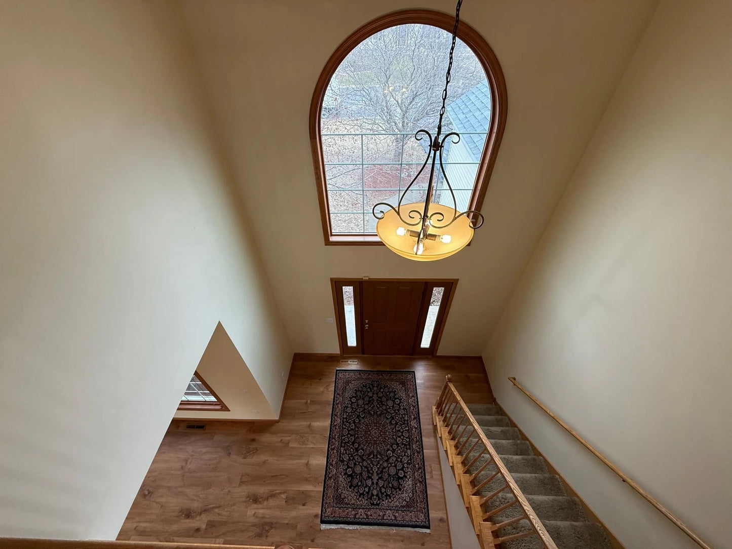 937 Briar Glen Lane, Woodbury, MN 55129