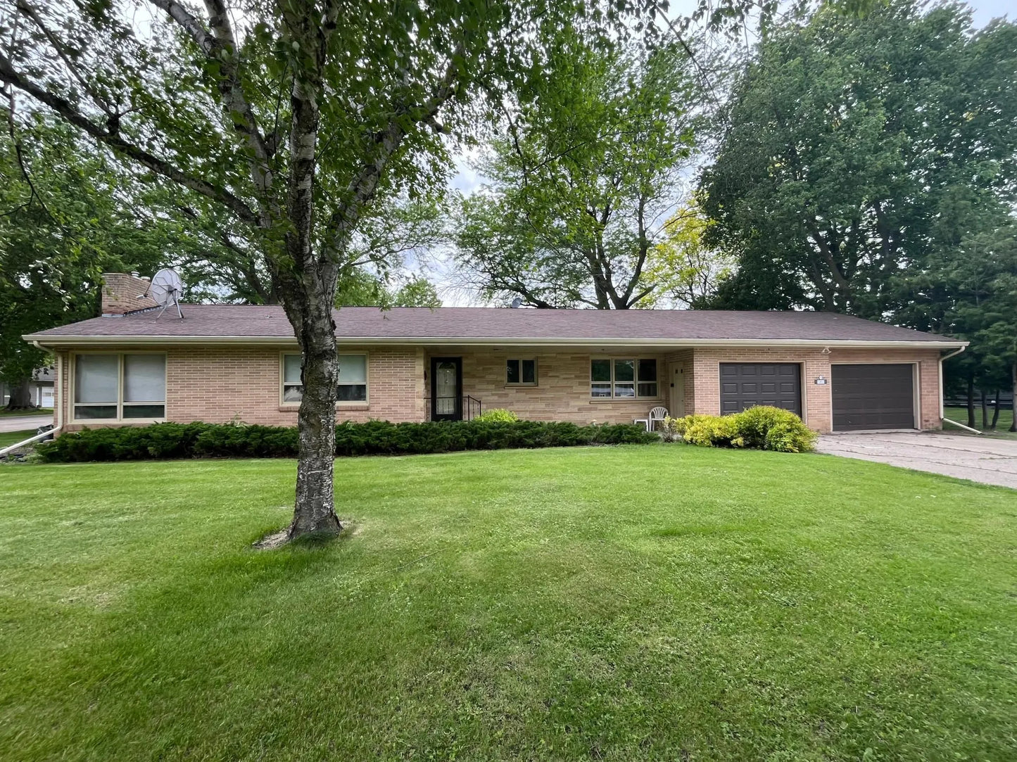 781 8th Street, Walnut Grove, MN 56180