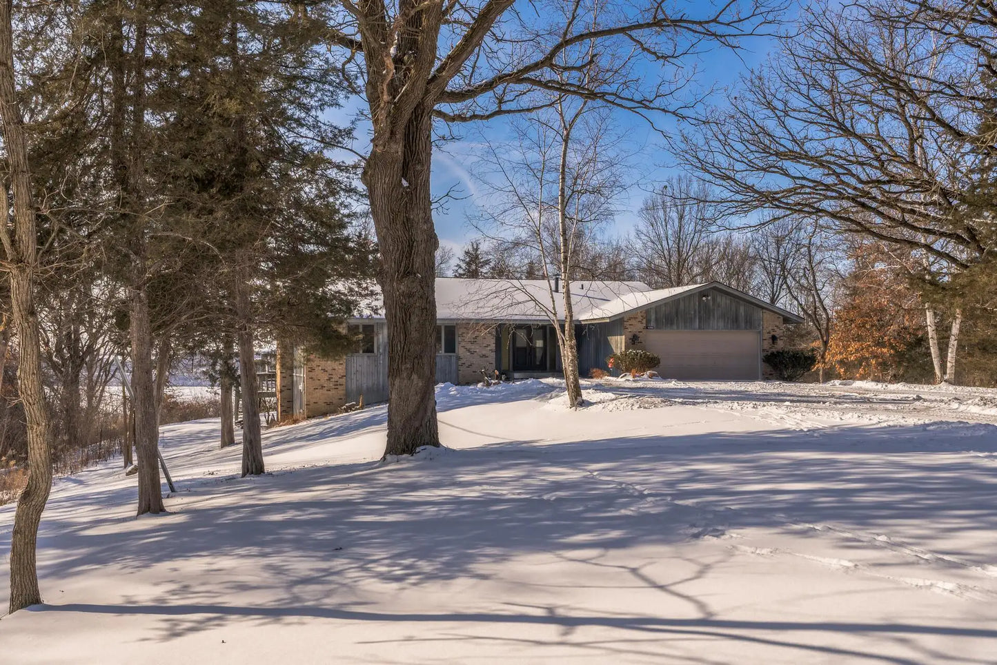 11760 Layton Avenue, Cottage Grove, MN 55033