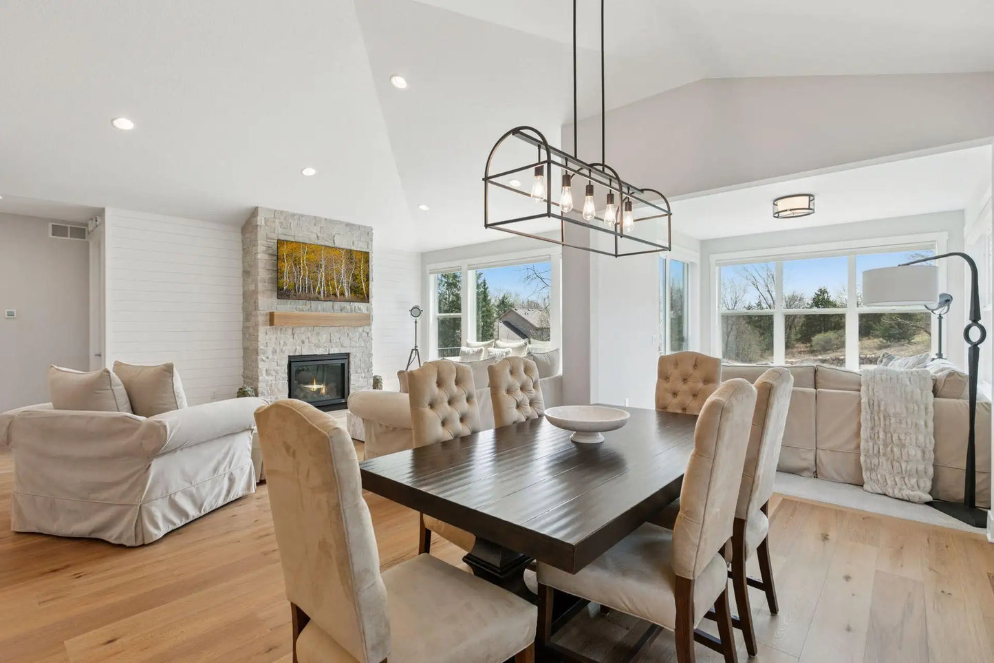 12601 Surrey Street, Eden Prairie, MN 55347