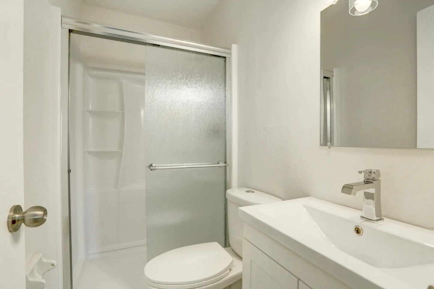 2401 Brookview Drive, Burnsville, MN 55337
