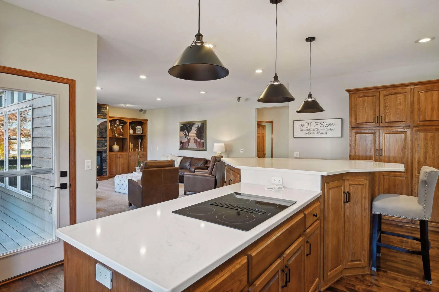 1776 Sandbar Circle, Waconia, MN 55387