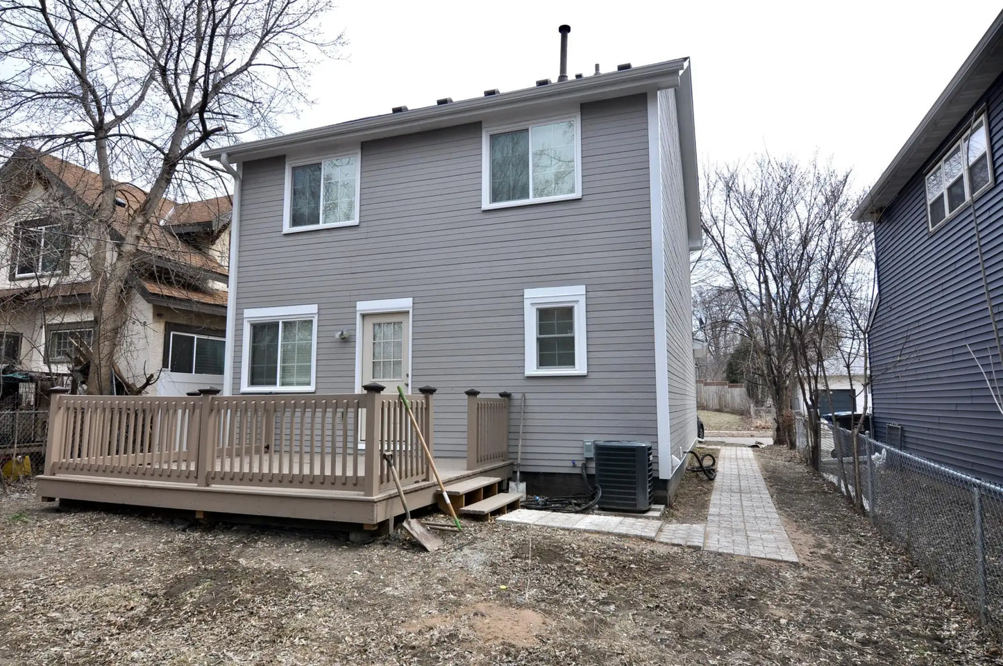 809 Russell Avenue, Minneapolis, MN 55411