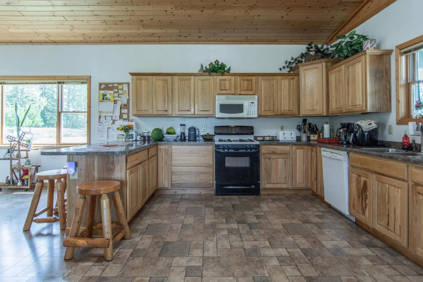 27343 County Road 50 , Bovey, MN 55709