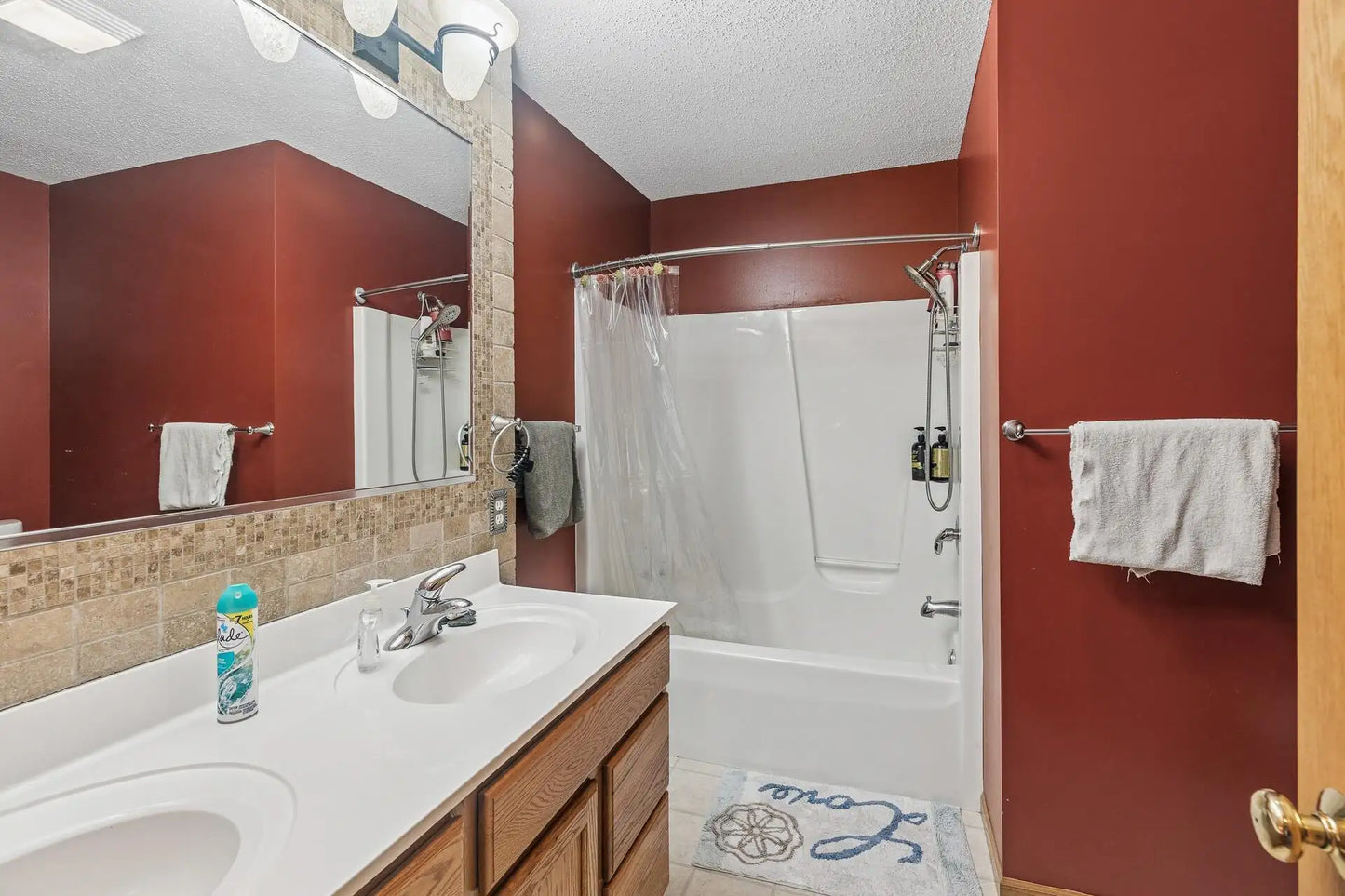 1138 Norton Street, Saint Paul, MN 55117