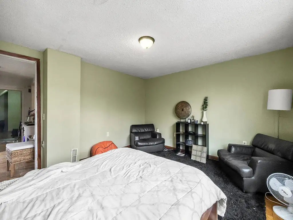 424 33rd Avenue, Minneapolis, MN 55412