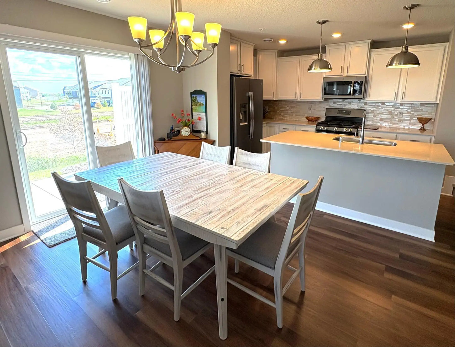 8067 Abercrombie Lane, Woodbury, MN 55129