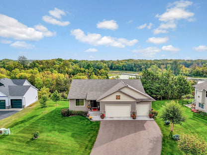 31485 Marvin Avenue, Lindstrom, MN 55045