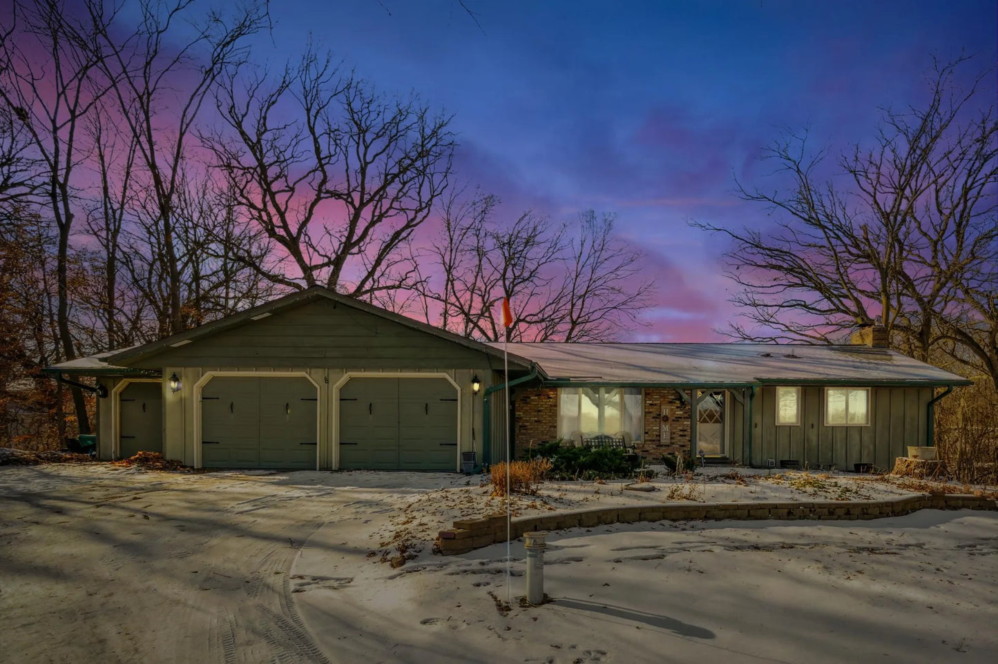 7830 Laketown Road, Waconia, MN 55387