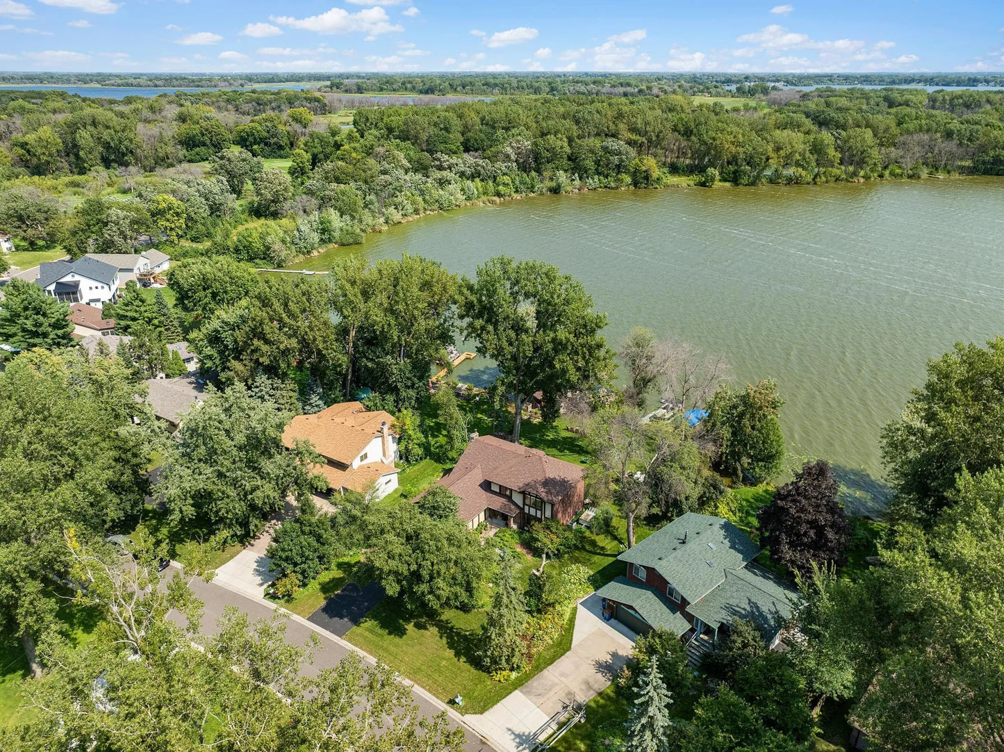 6988 Shadow Lake Drive, Lino Lakes, MN 55014