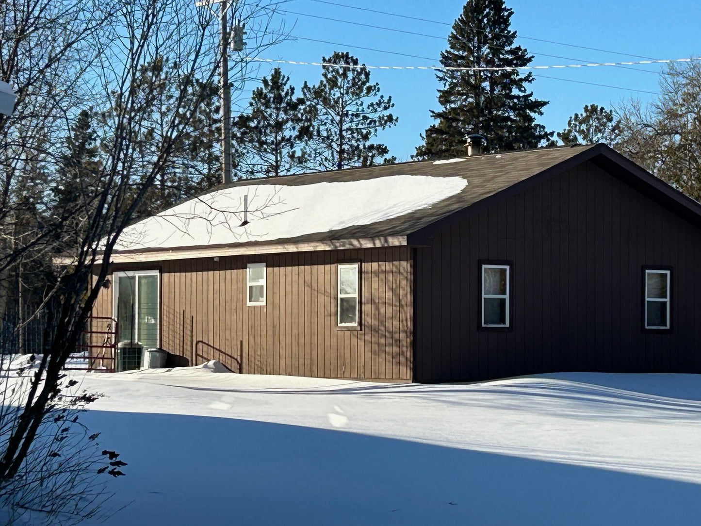 100 1st Avenue, Effie, MN 56639