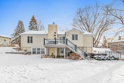 703 Stanwich Lane, Mendota Heights, MN 55118