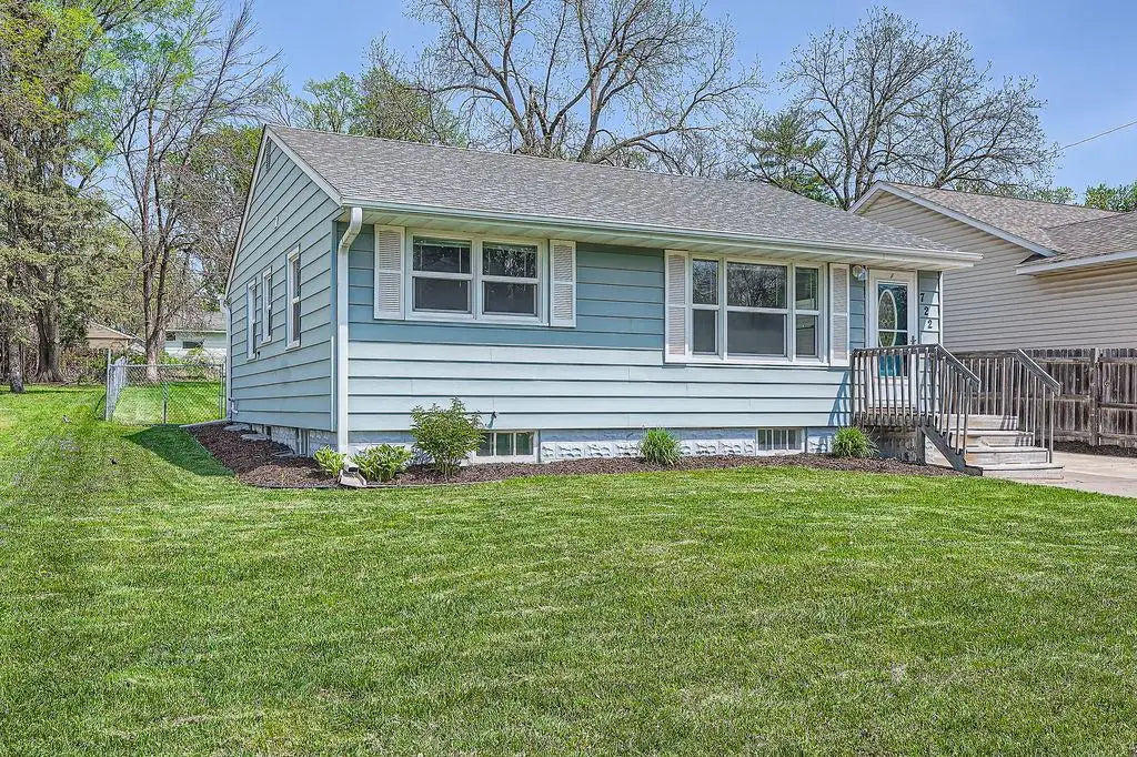 722 5th Street, Hastings, MN 55033