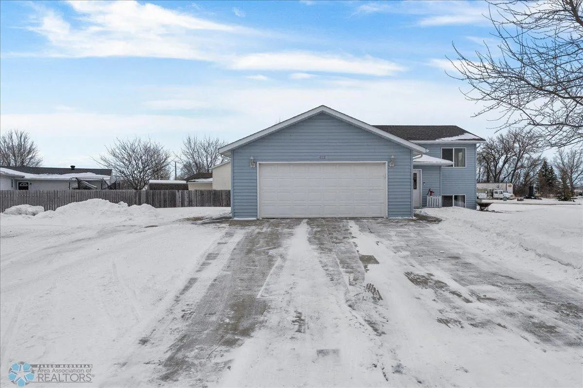 412 Port Court, Breckenridge, MN 56520