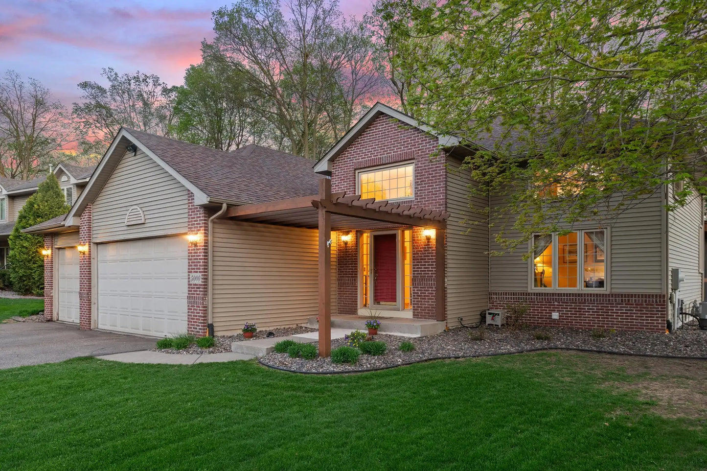5000 Cherry Lane, Rockford, MN 55373