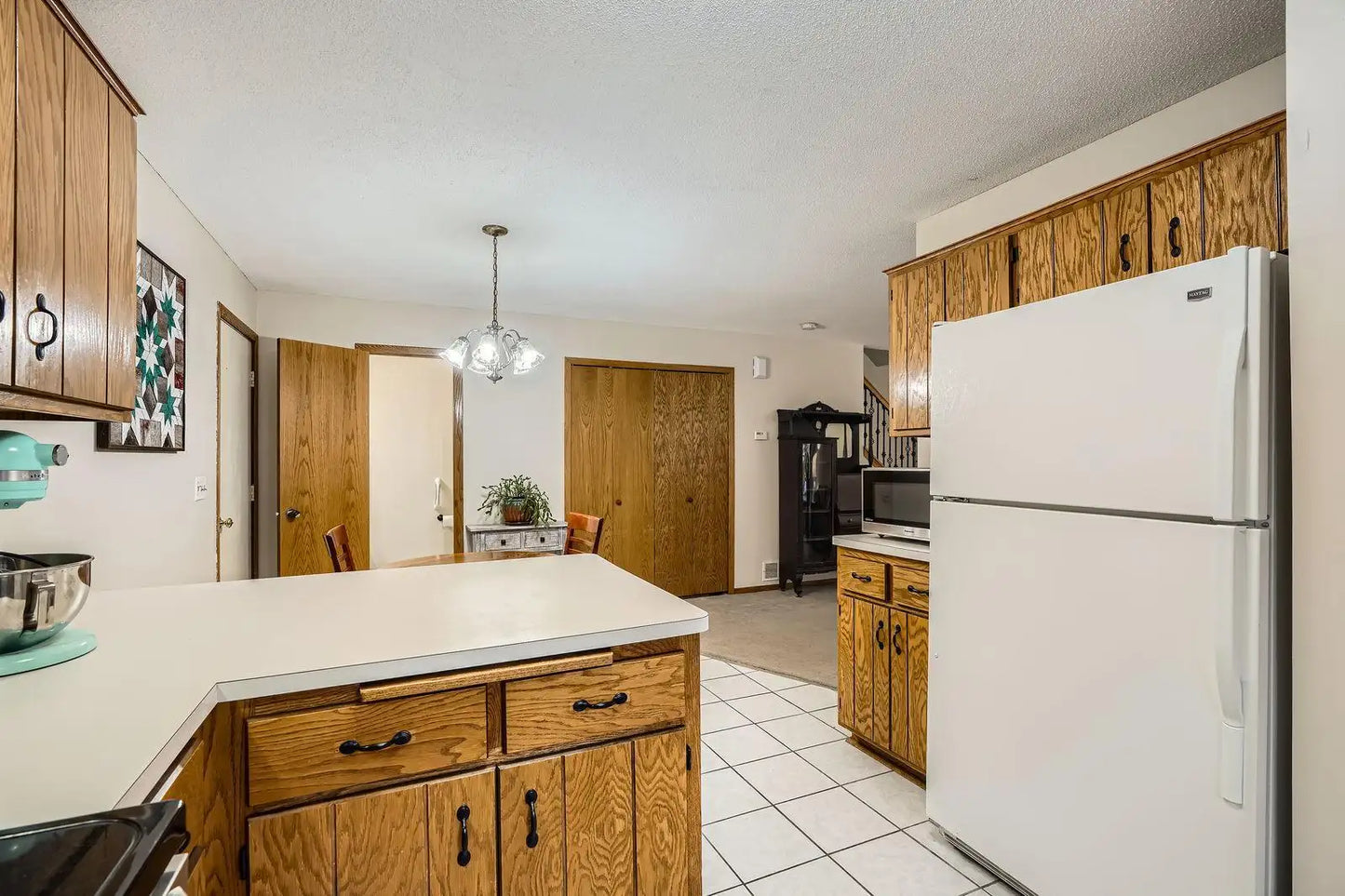 7510 15th Street Lane, Oakdale, MN 55128