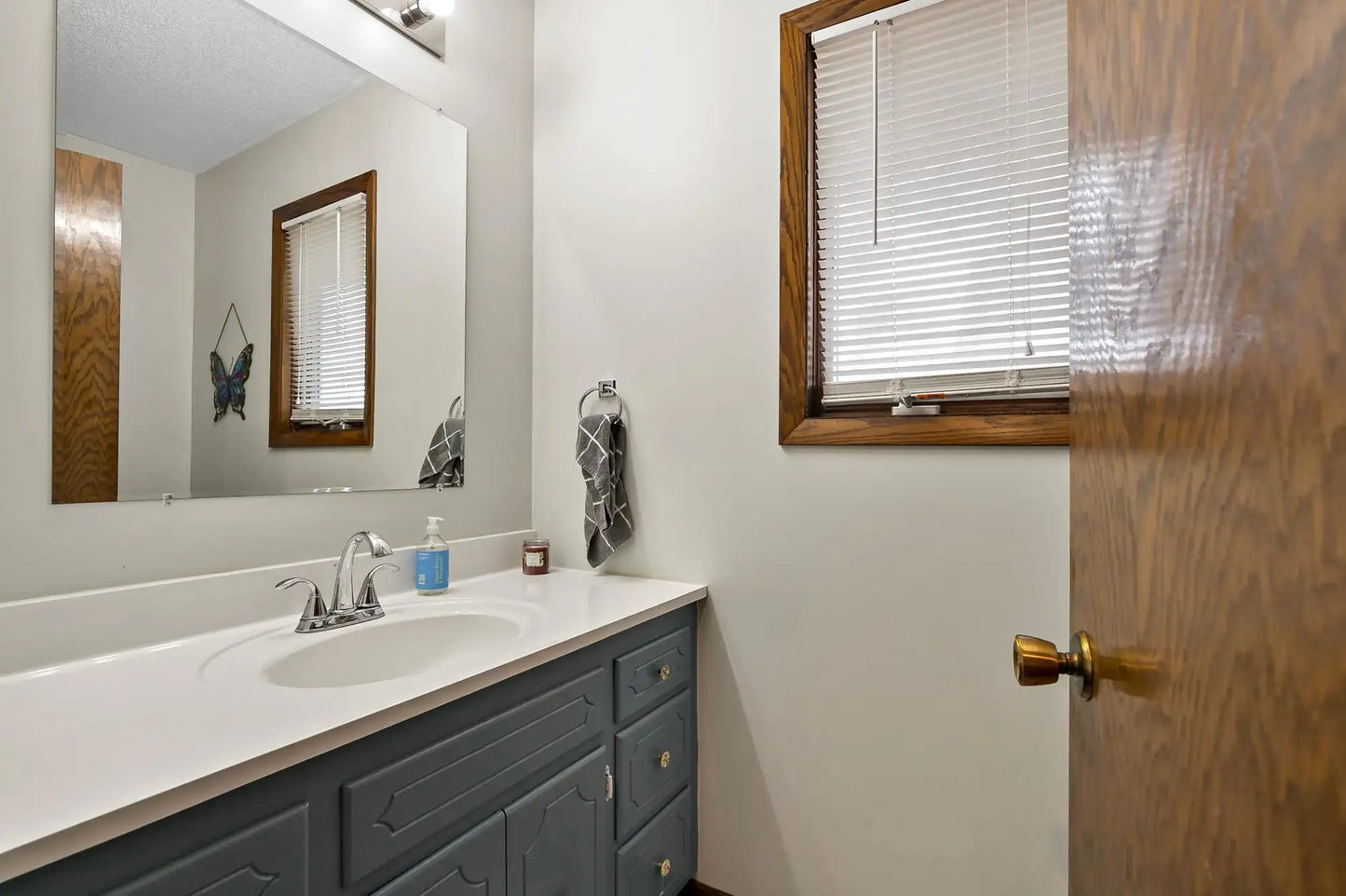 416 State Street, Belle Plaine, MN 56011