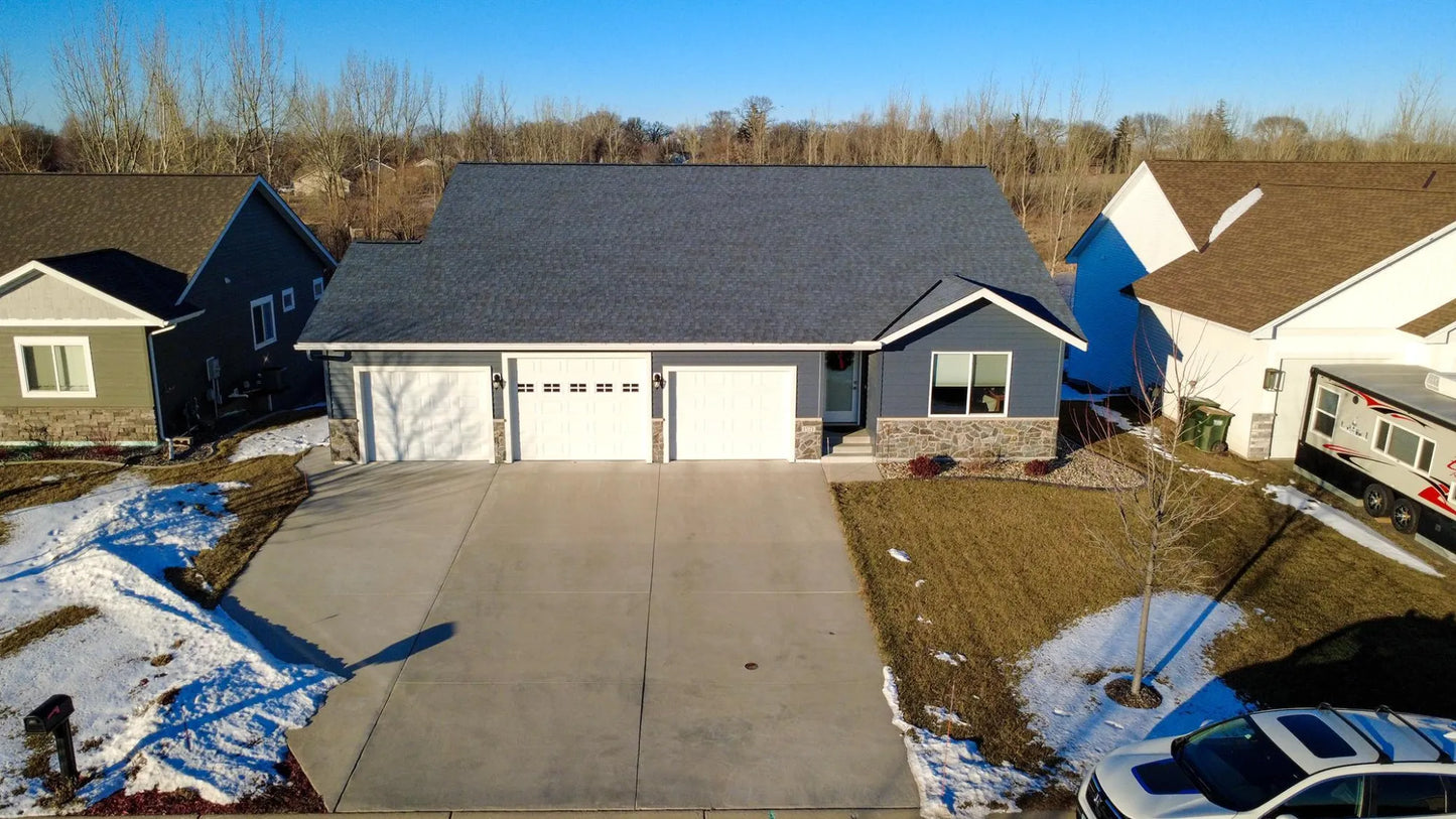 1571 9th Avenue, Hutchinson, MN 55350