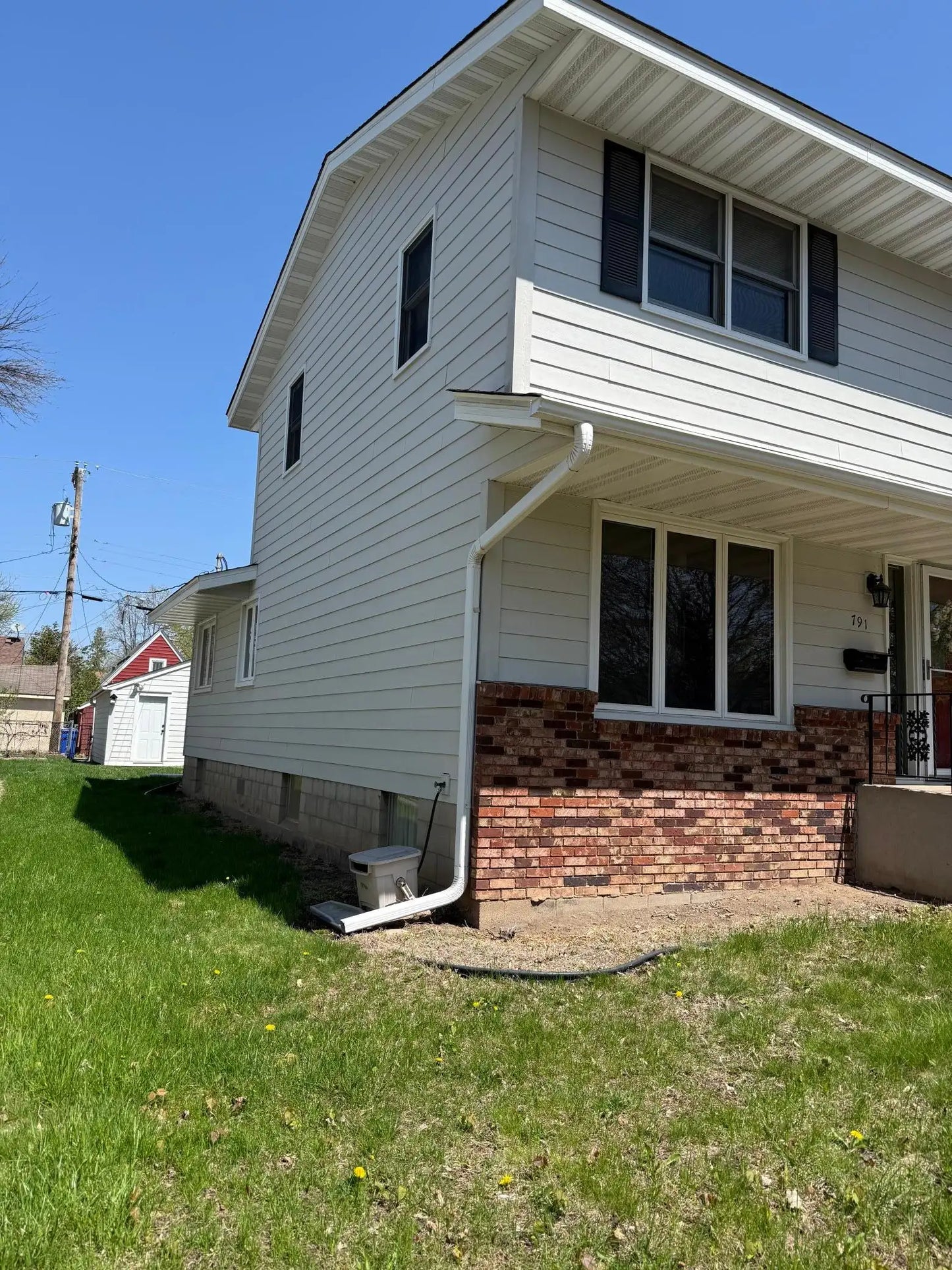 791 Cottage Avenue, Saint Paul, MN 55106