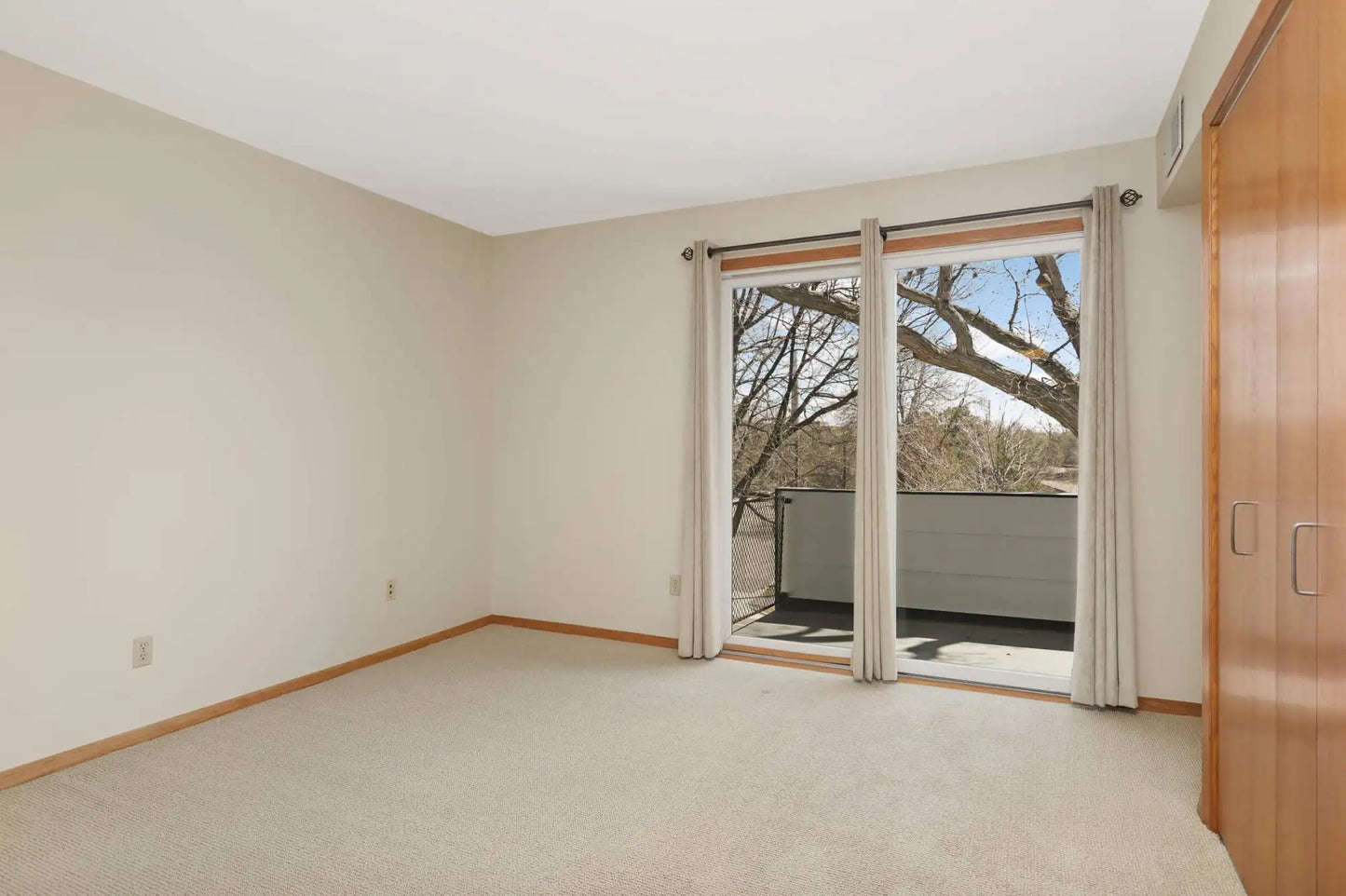 1261 Cleveland Avenue, Saint Paul, MN 55108