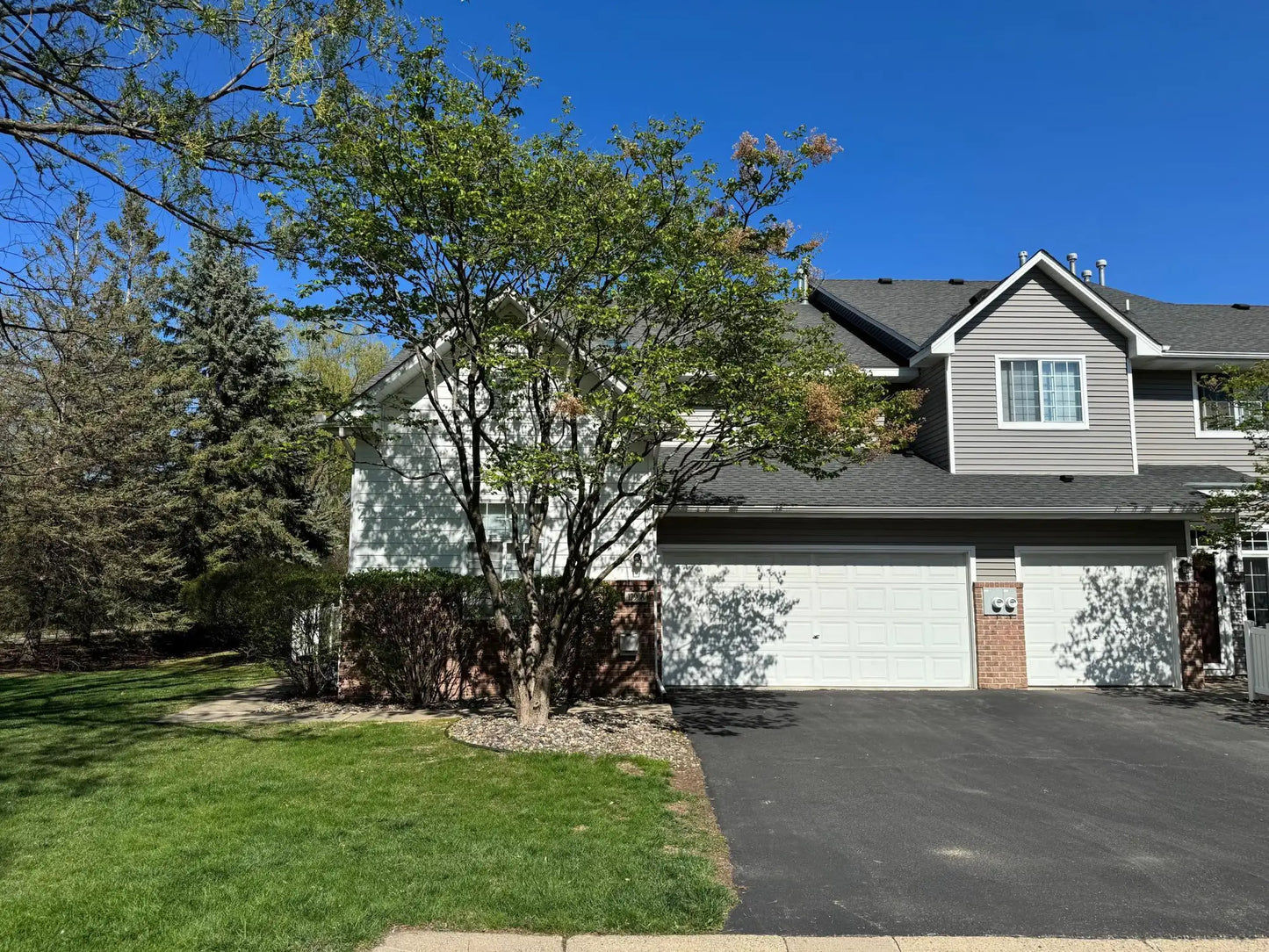 17908 Cobblestone Way, Eden Prairie, MN 55347