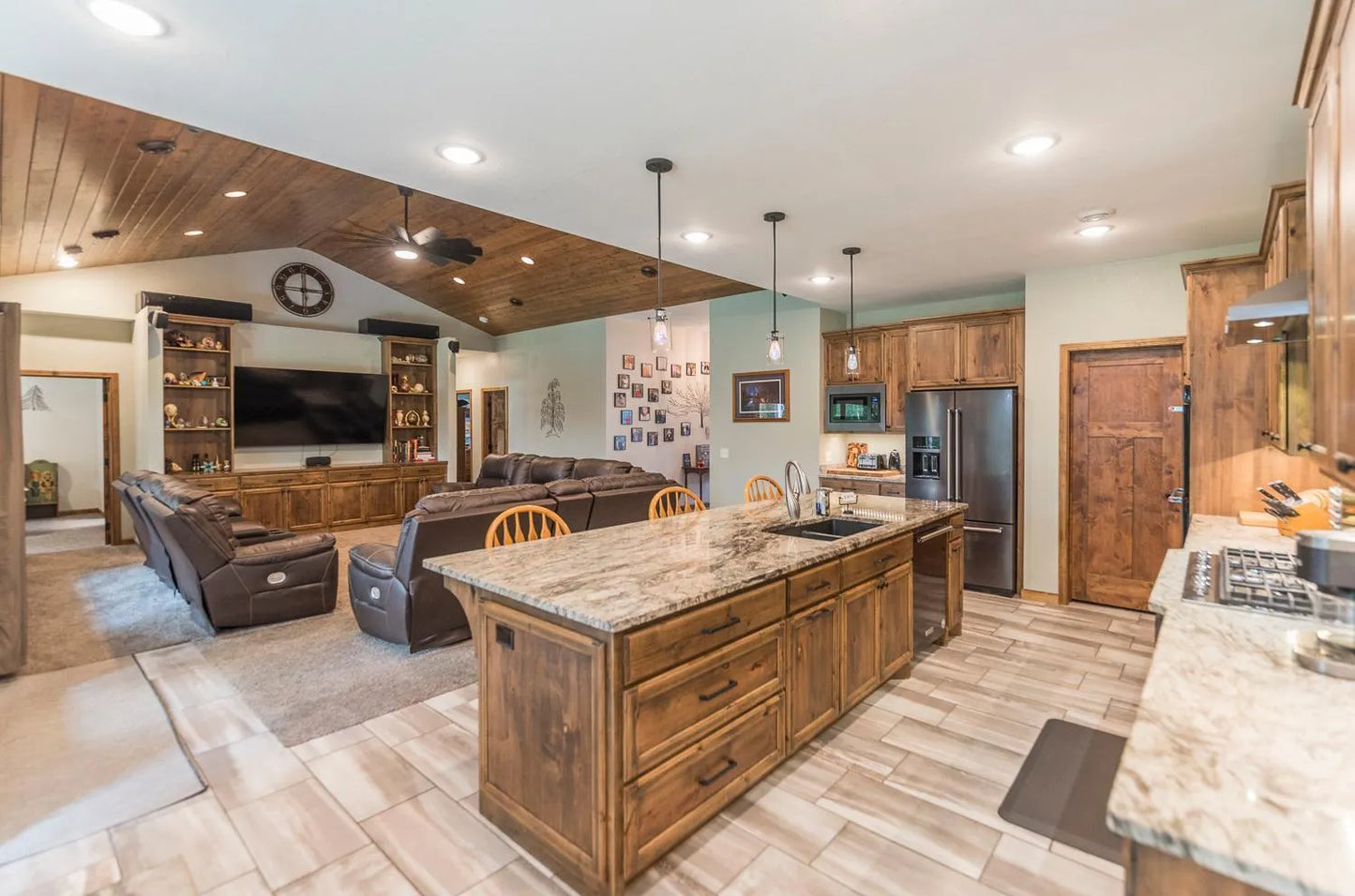 31972 Castlewood Court, Breezy Point, MN 56472