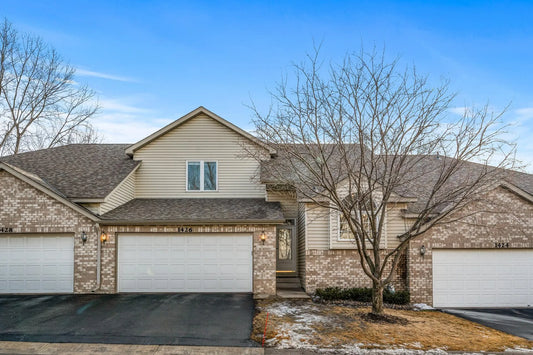 1426 Mcandrews Road, Burnsville, MN 55337