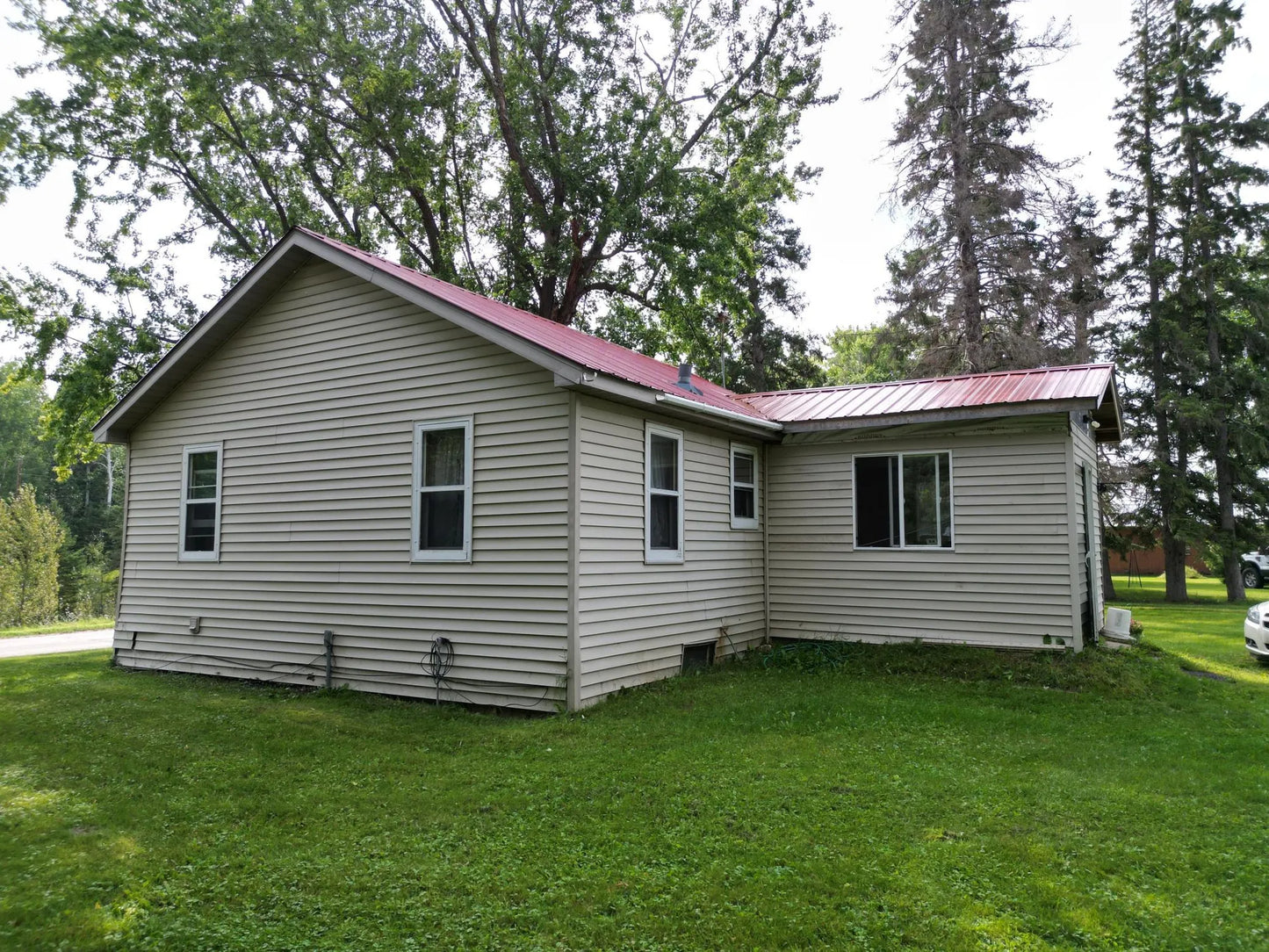 5279 State Highway 72 , Baudette, MN 56623