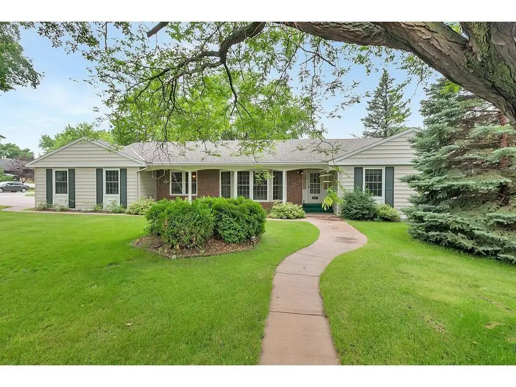 1335 Cooper Avenue, Saint Cloud, MN 56301