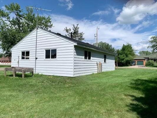 L2 B1 Church Street, Clear Lake, MN 55319