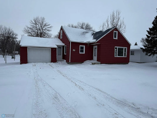 115 2nd Street, Mahnomen, MN 56557