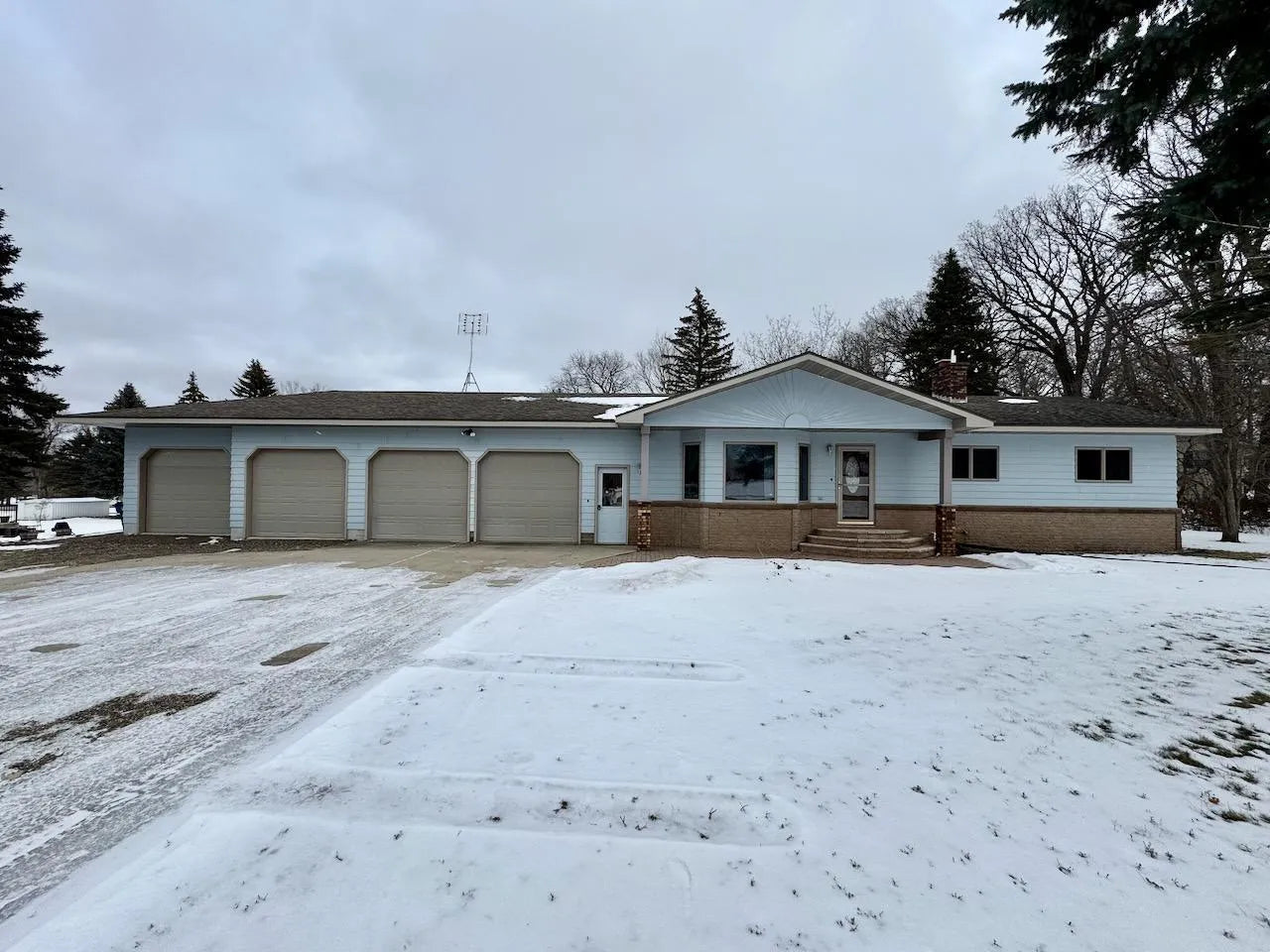 2118 Woodland Lane, Fergus Falls, MN 56537