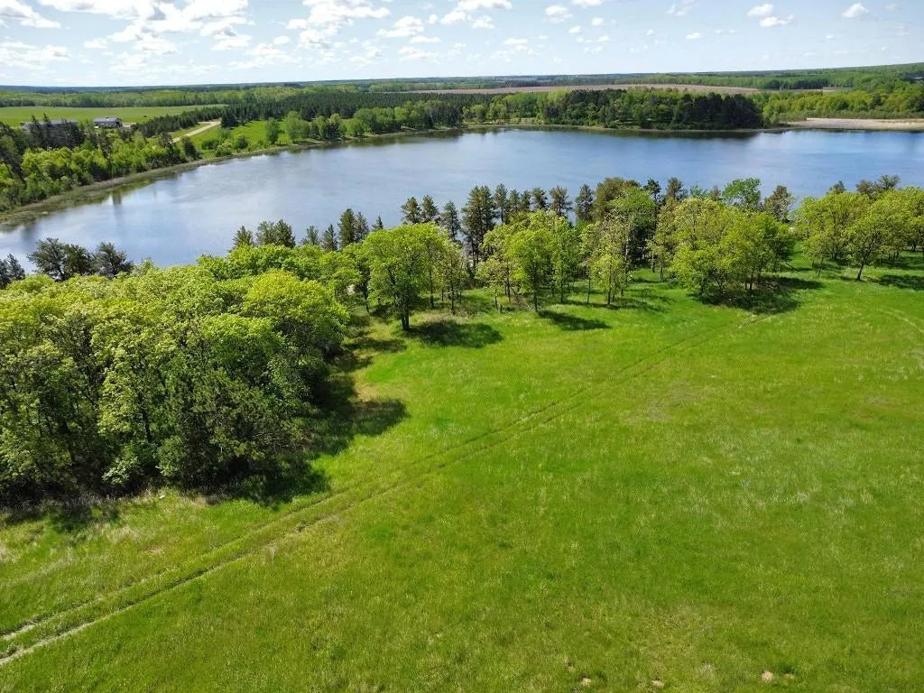 16051 Crown Point Road, Nevis, MN 56467