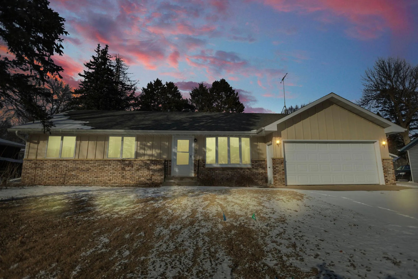 1502 Windsor Place, Faribault, MN 55021