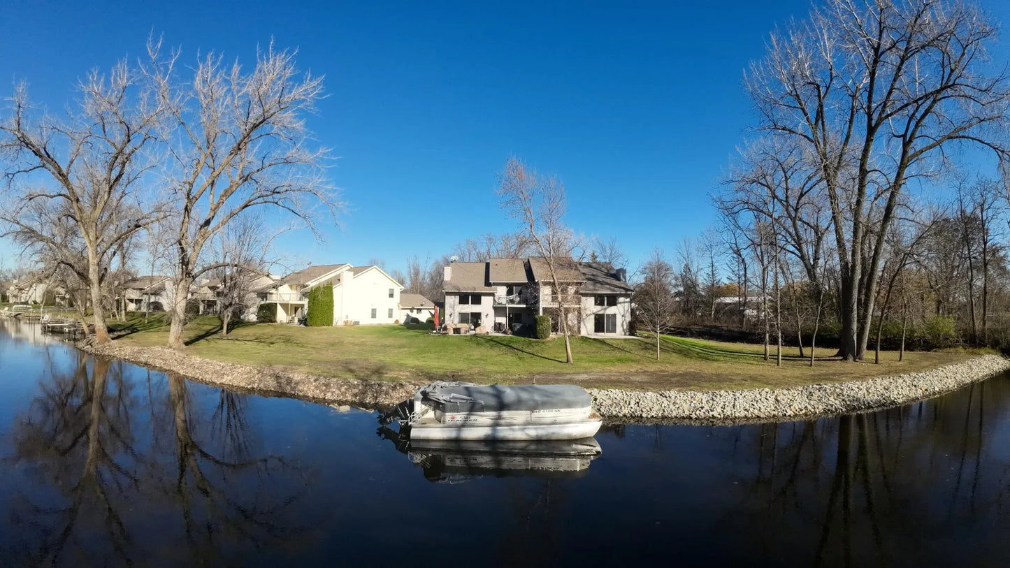 501 Riverview Drive, Waterville, MN 56096