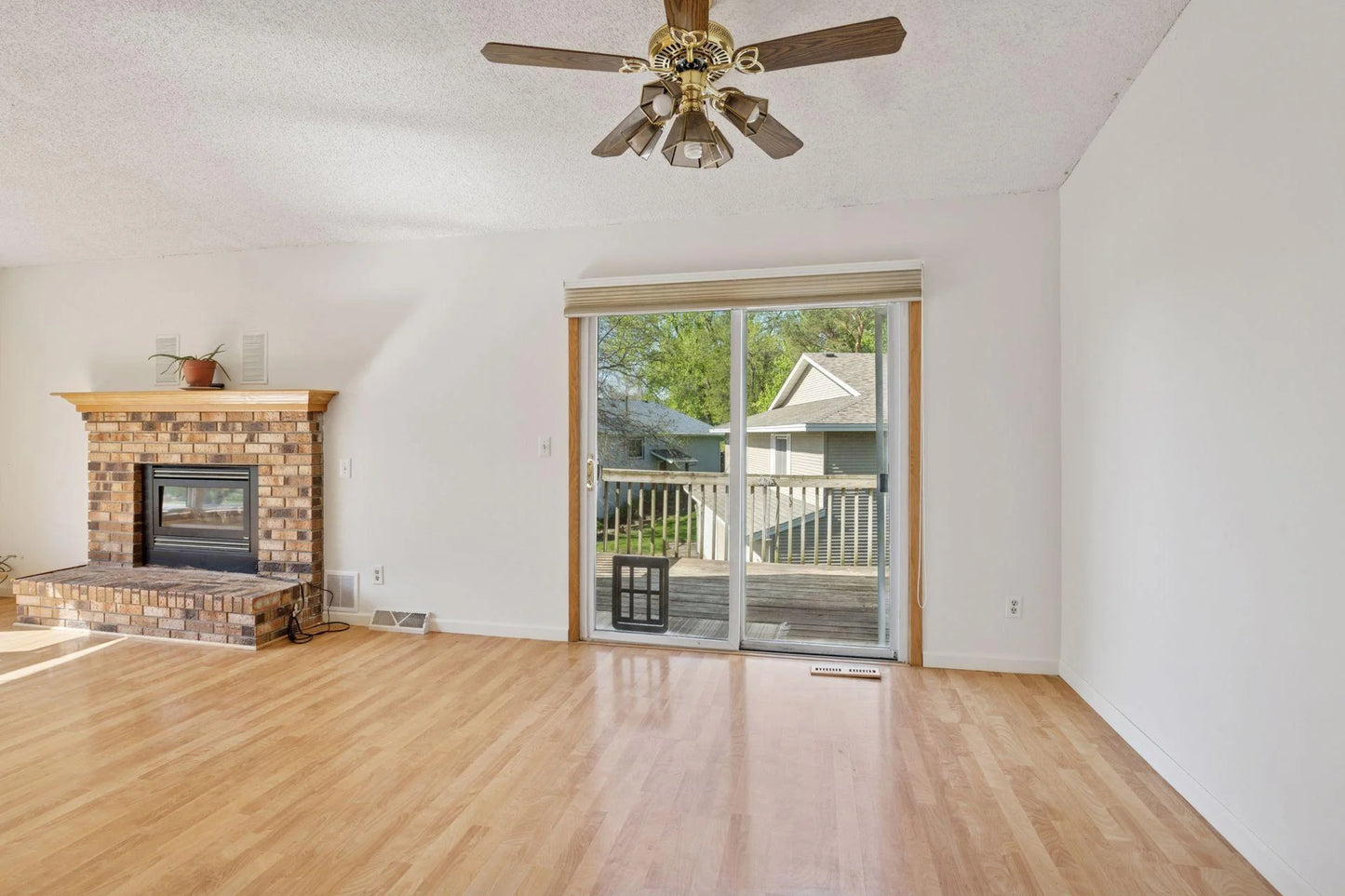 8280 Cypress Lane, Eden Prairie, MN 55347