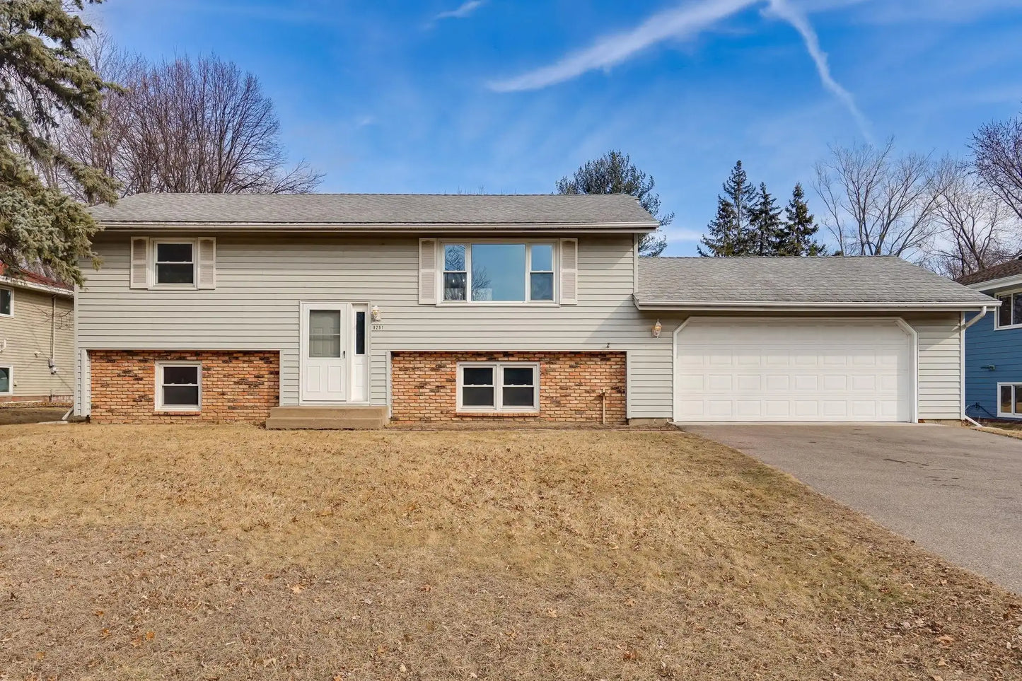 8291 Sunnyside Road, Mounds View, MN 55112