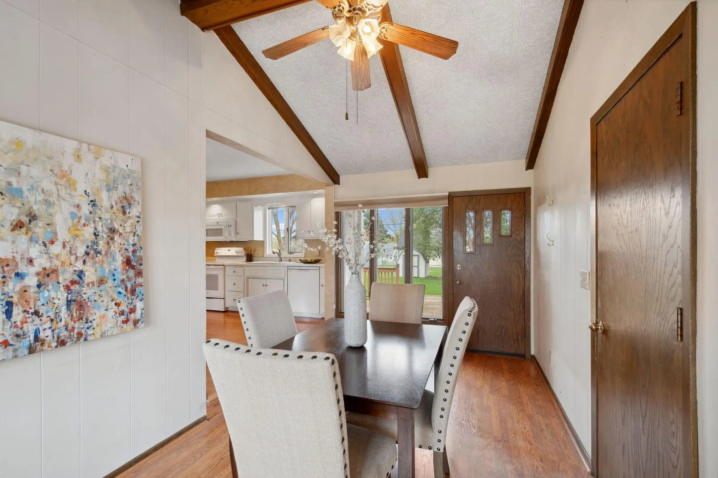 130 Skillman Avenue, Maplewood, MN 55117