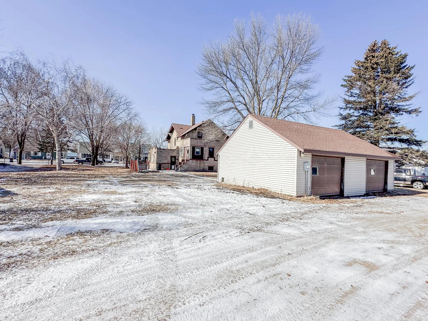 602 1st Street, Fairfax, MN 55332