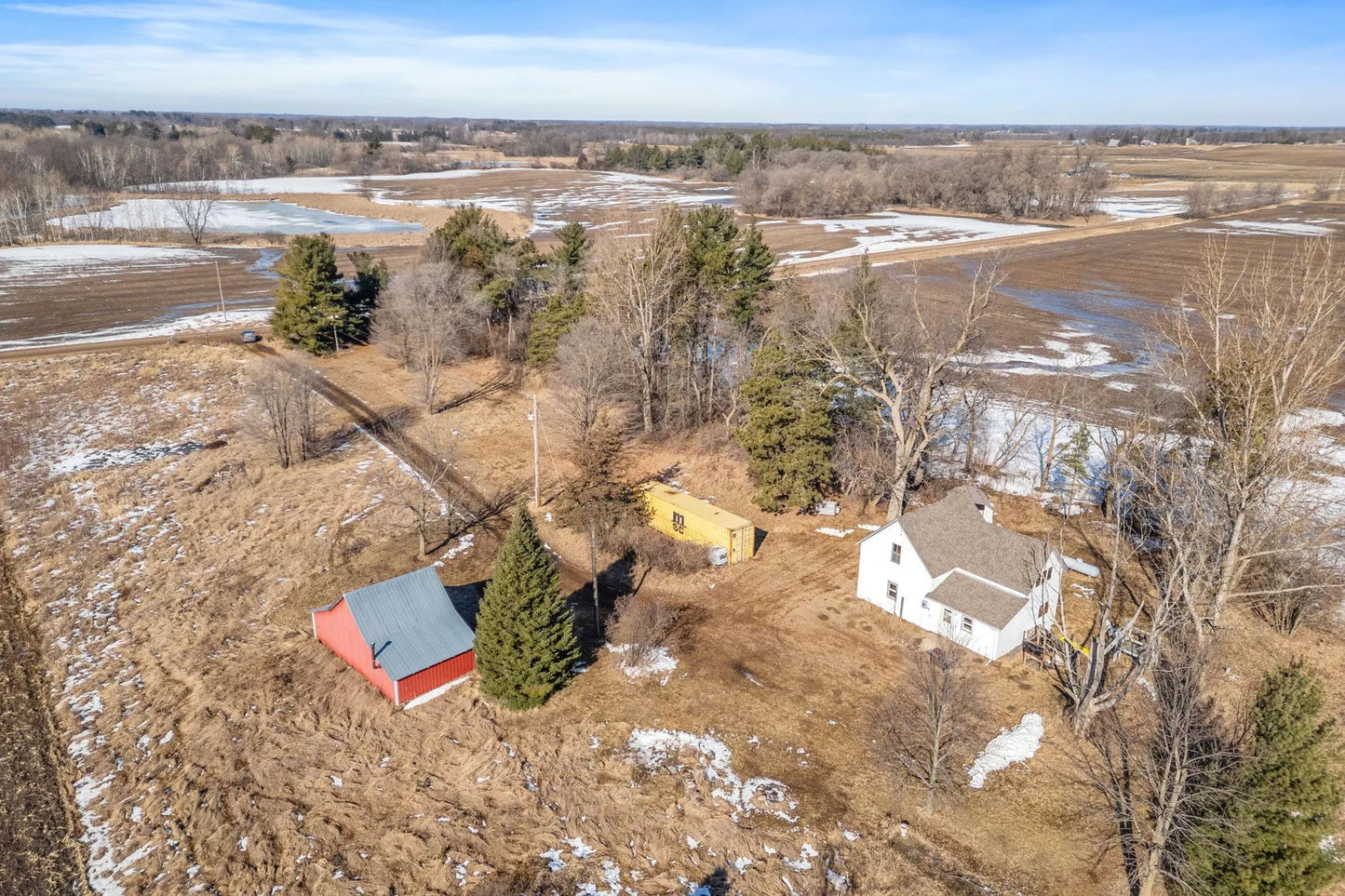 39383 University Avenue, Stanchfield, MN 55080